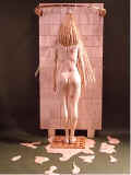 LivioShowerWomanBack.jpg (26313 bytes)